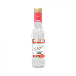 PETACA VODKA STOLICHNAYA...