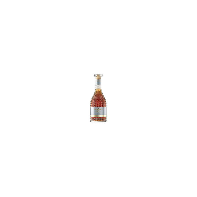 BRANDY TORRES 20 750 CC.