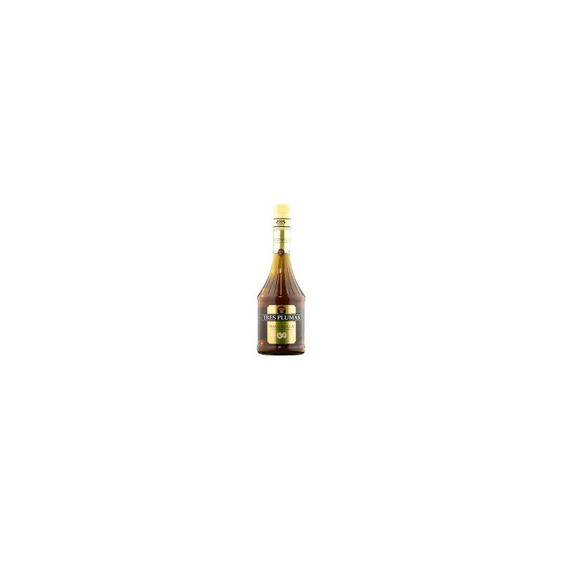 LICOR DE MANZANILLA TRES PLUMAS 700 CC.